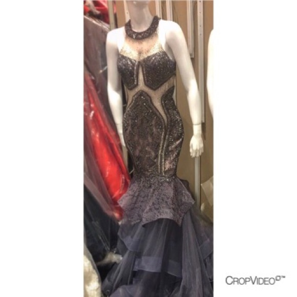 JOVANI Prom Dress - Picture 4 of 4